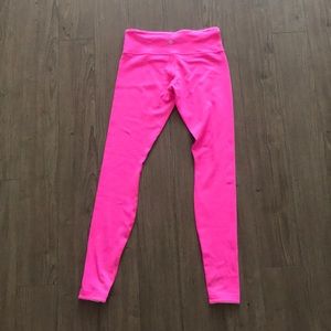 Size 6 Lululemon pants reversible